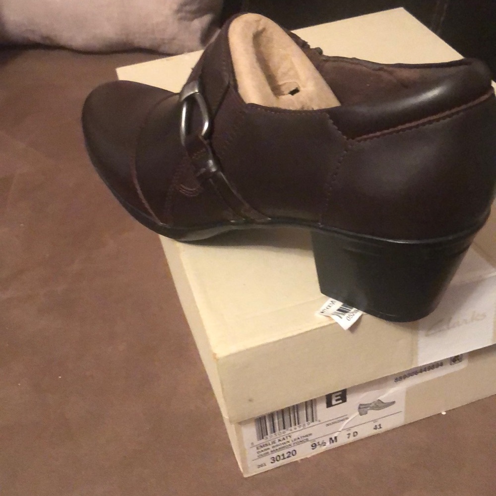 Shoes - Picture 3 of 3